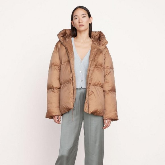 VINCE Puffer Jacket Hoodie Mocha Nylon Women Size Medium New Tag $845 - Picture 1 of 12